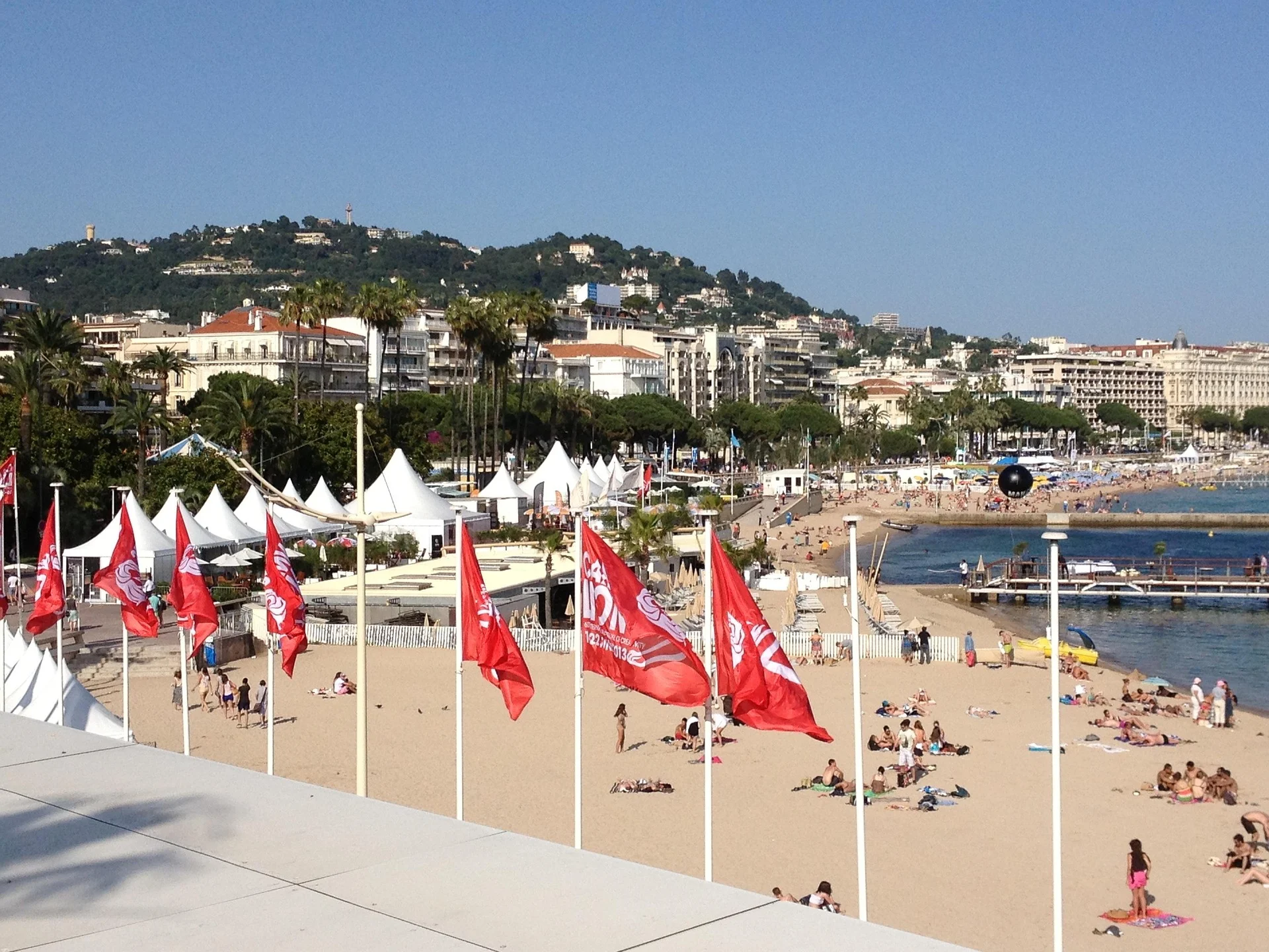 Conciergerie de luxe sur la Côte d’Azur : dans les coulisses d’un service invisible entre Nice, Cannes et Mandelieu